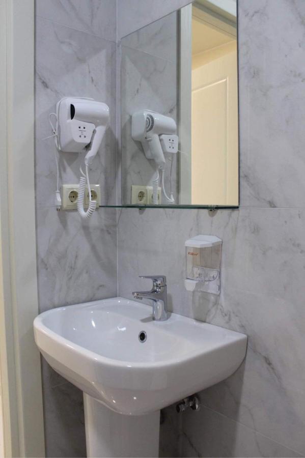 Horizons Hotel Rooms 바투미 외부 사진