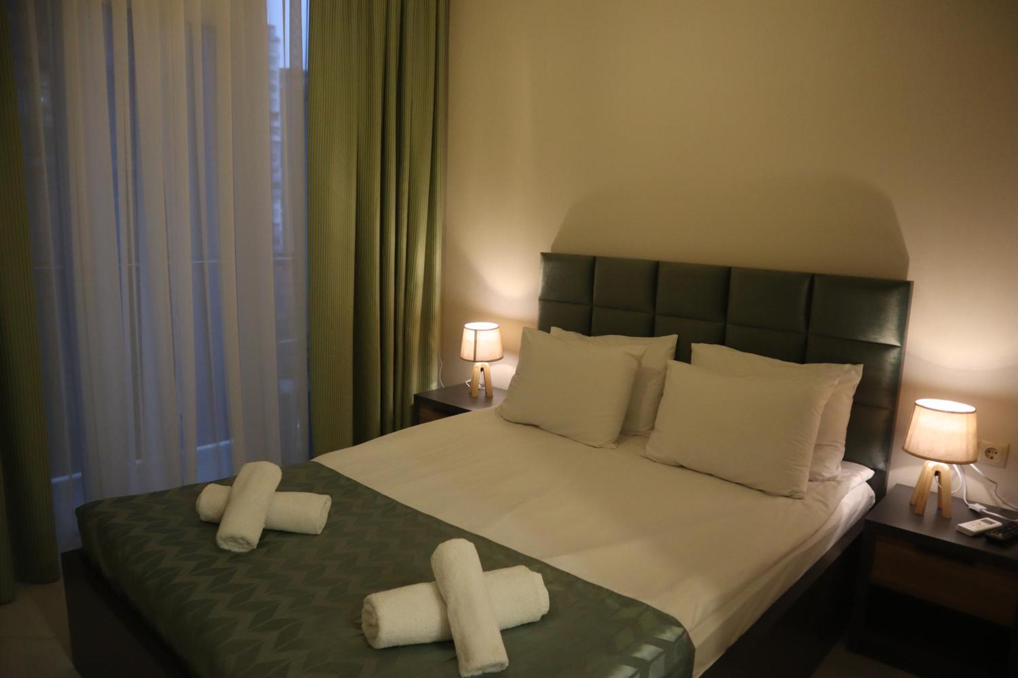 Horizons Hotel Rooms 바투미 외부 사진